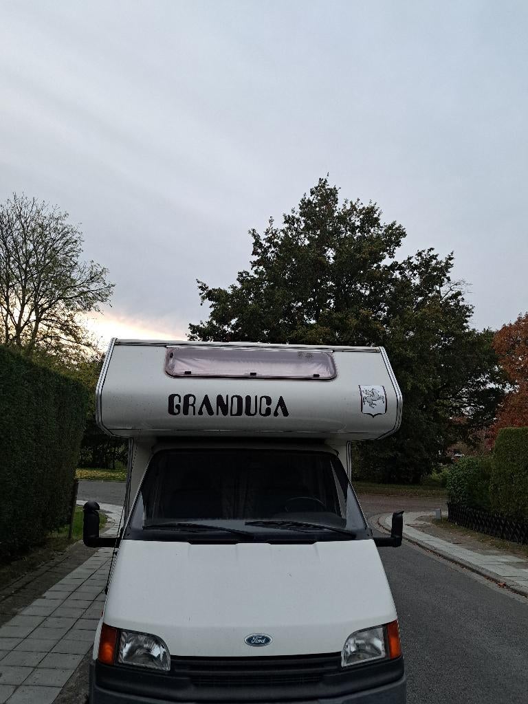 Mobilehome, Chemisch toilet, Alkoof, Ford, Treinzit