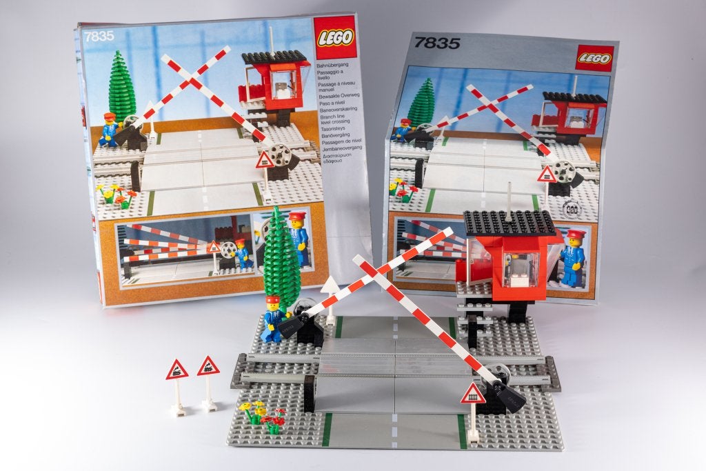 LEGO 7835 Road Crossing (1985) - compleet met doos, Compleet, Gebruikt, Overige thema's, Lego