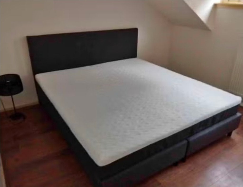Lit boxspring double couleur beige 140*220, Maison & Meubles, Enlèvement, Comme neuf, Beige