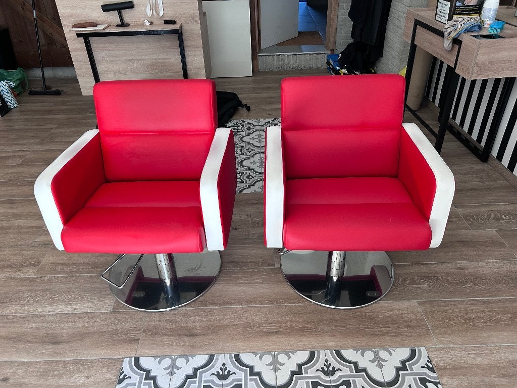 Kappersstoelen, Huis en Inrichting, Stoelen, Ophalen, Gebruikt, Rood, Twee