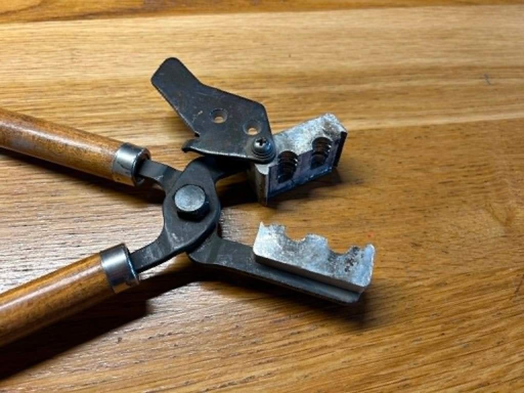 moule LEE 2 cavités pour calibre 44 MAG référence Lee 90338, Envoi, Utilisé