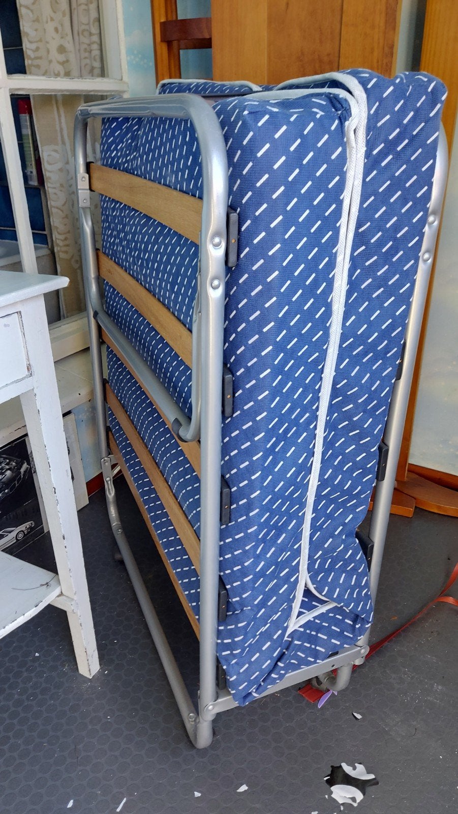 Logeerbed, Huis en Inrichting, Ophalen