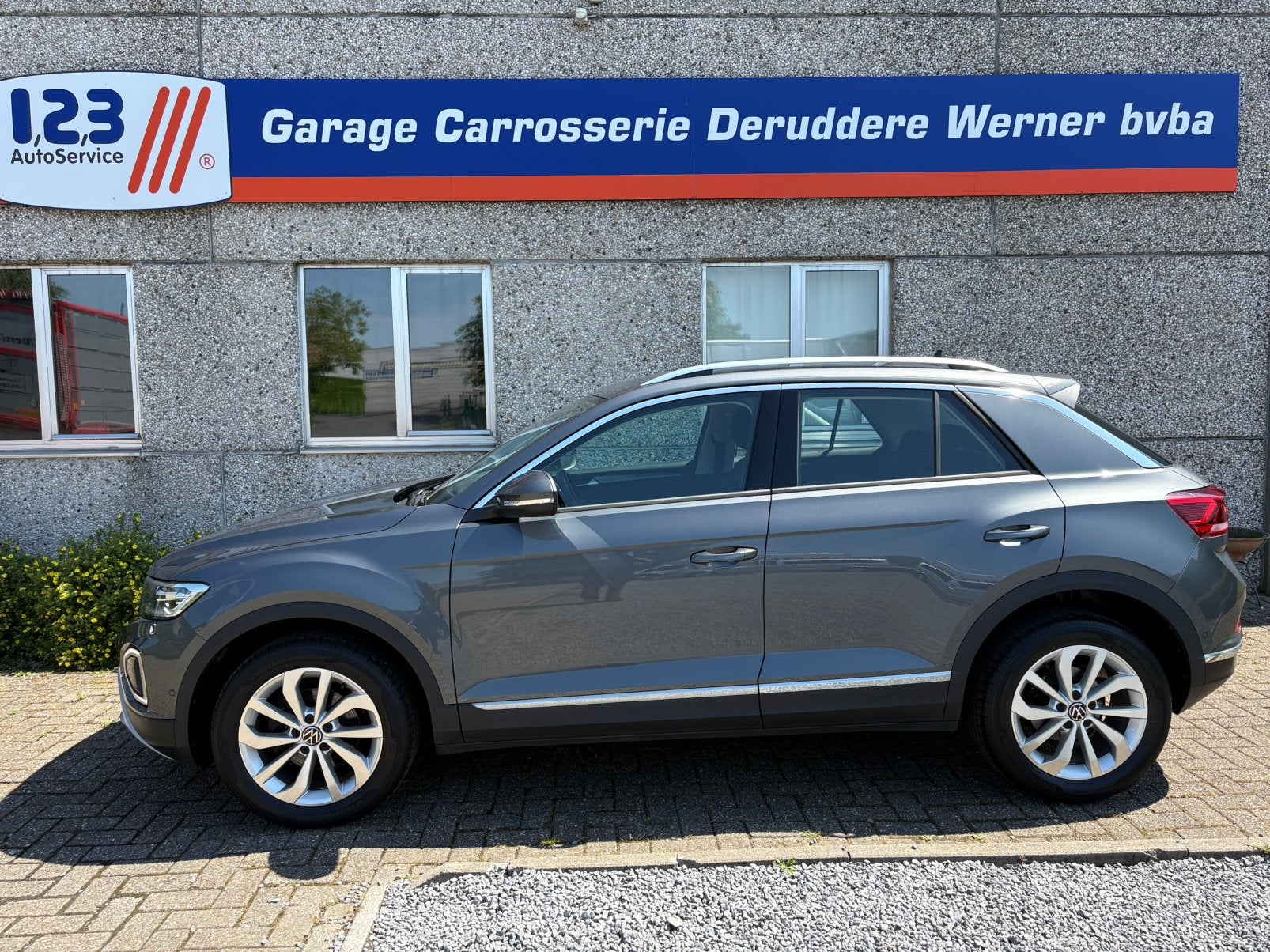 Volkswagen t-roc 1.5 tsi automaat, 1498 cc, 4 cilinders, Alcantara, Bedrijf