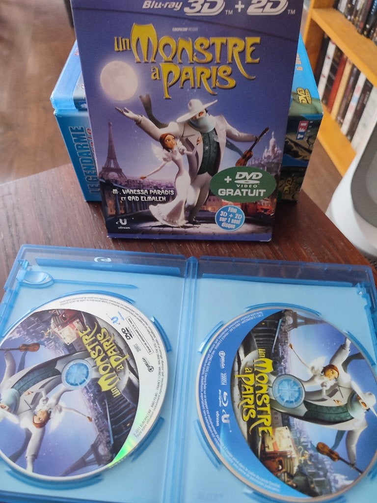 UN MONSTRE A PARIS - Blu-Ray 2D et 3D (Vanessa Paradis), Gebruikt, Film, Ophalen of Verzenden, Tekenfilms en Animatie