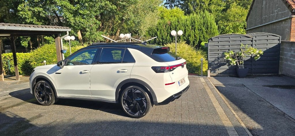 15tsi t roc 2026 full xenon led 8000km toit pano a saisir///, Enlèvement, Neuf