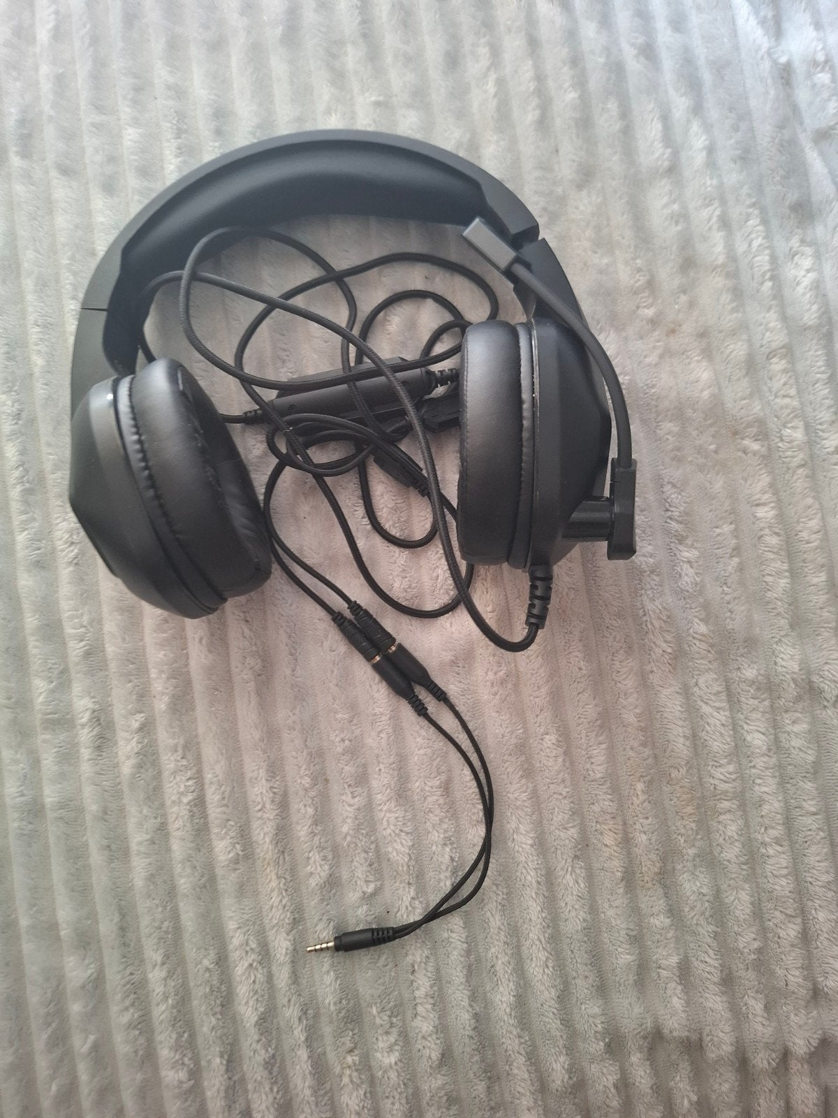 Casque PS4 PS5 PC en bon état, Enlèvement