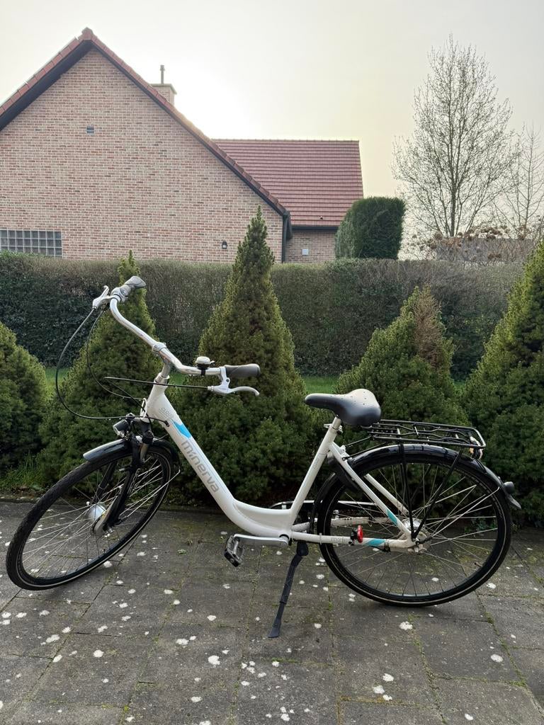 Stadsfiets Minerva Cloud Damesfiets 49cm 7N Wit, Fietsen en Brommers, Ophalen, Zo goed als nieuw
