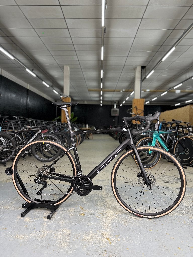 NIEUW BMC Roadmachine Four Di2 Carbon Racefiets, Ophalen, Nieuw