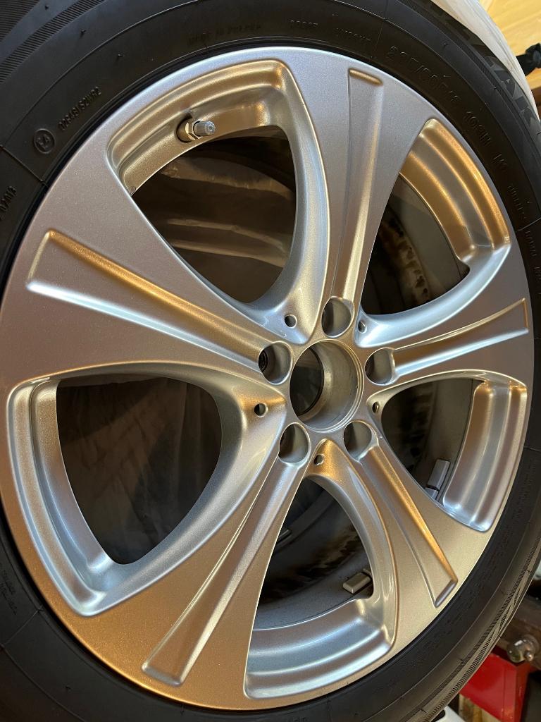 Orginele mercedes velgen en winterbanden / zeer goed staat, Auto-onderdelen, Banden en Velgen, Velg(en), Winterbanden, 18 inch