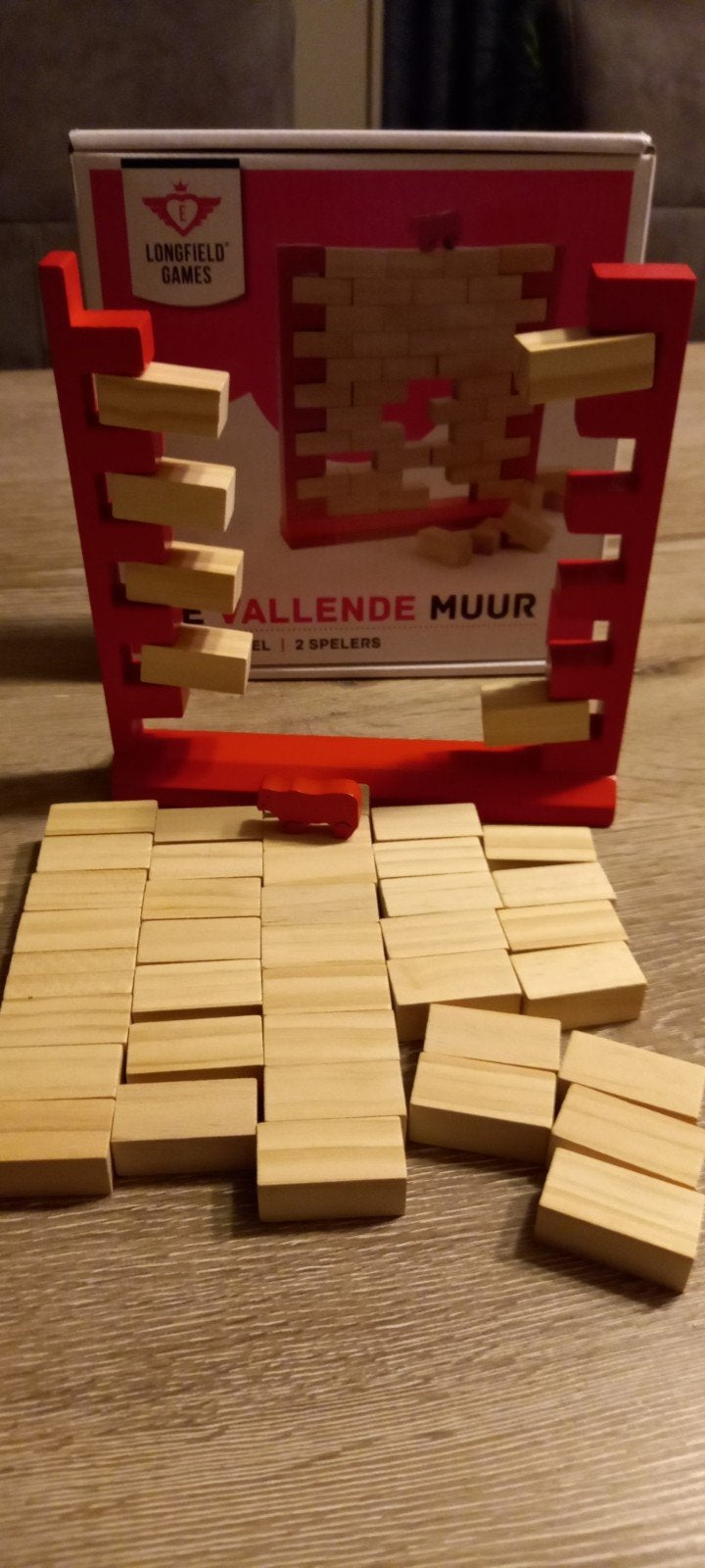 De vallende muur, Ophalen of Verzenden, Zo goed als nieuw