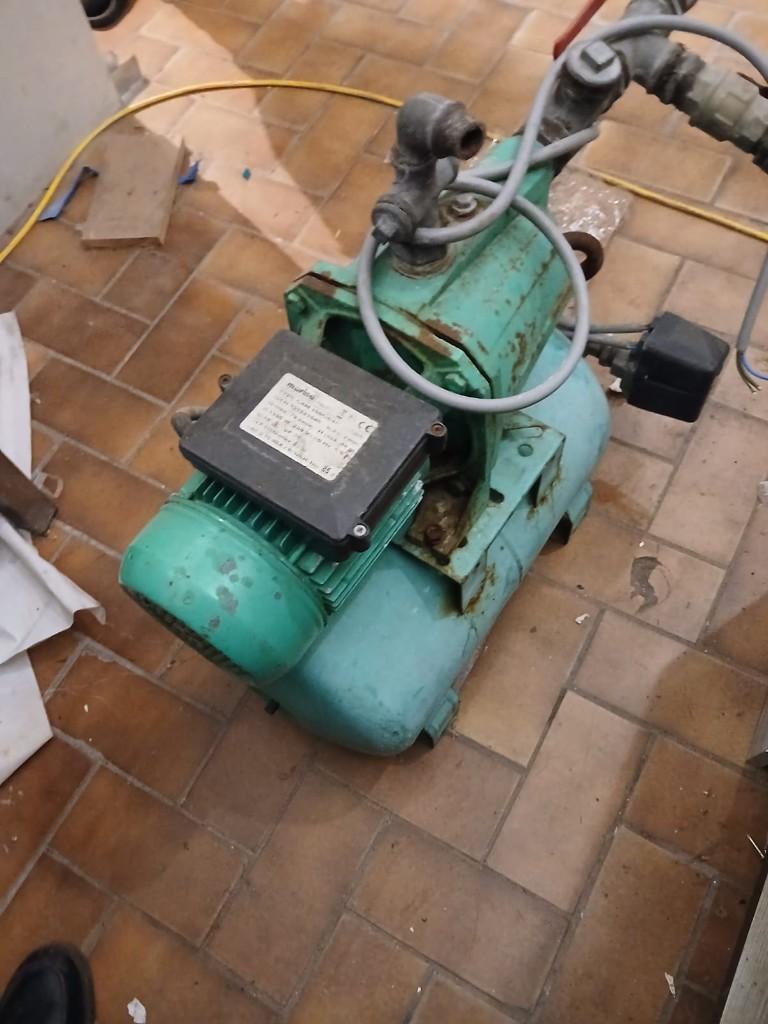Marina (Speroni) waterboostereenheid met tank, Ophalen of Verzenden, Gebruikt, 30 kVA of meer, Overige typen