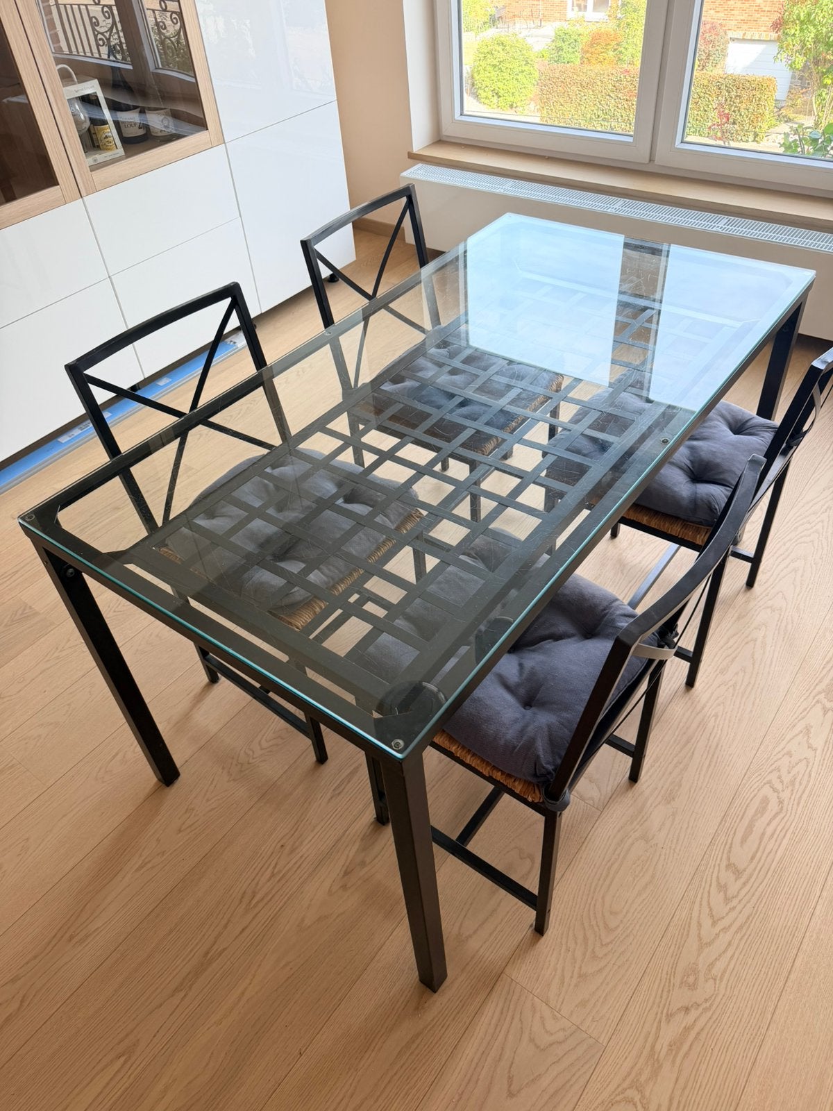 Table Ikea Granas et 4 chaises, Maison & Meubles, 100 à 150 cm, Quatre personnes, Verre, Enlèvement
