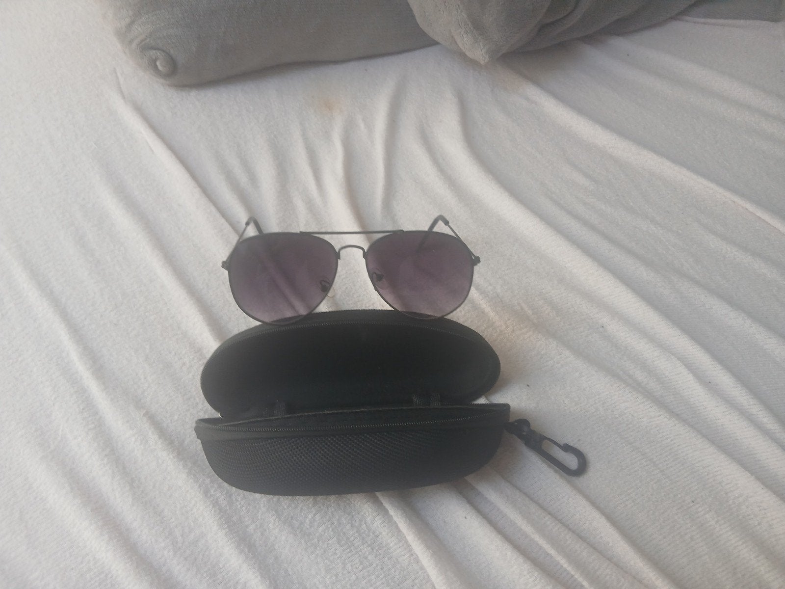 lunette de soleil, Enlèvement ou Envoi