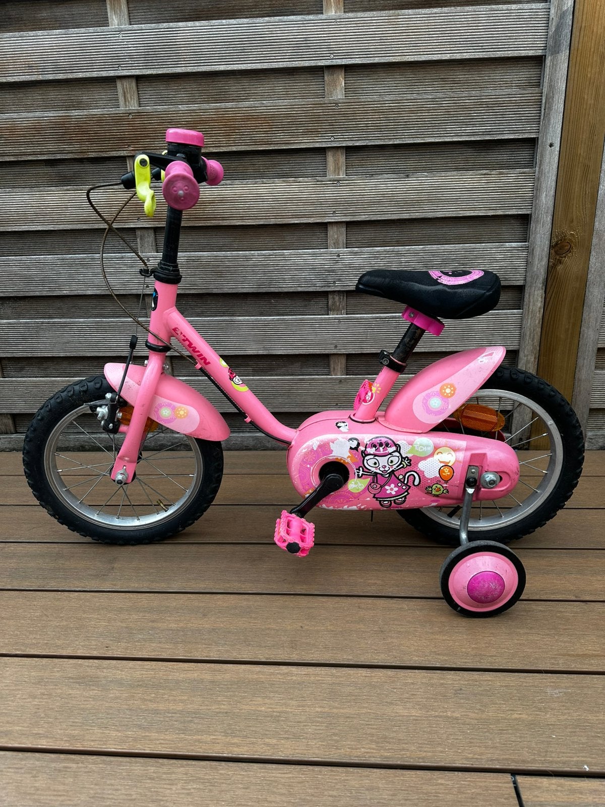 Vélo fille B-twin 14" en bon état généralement, Frein sur jante, Stabilisateurs, Enlèvement, Utilisé