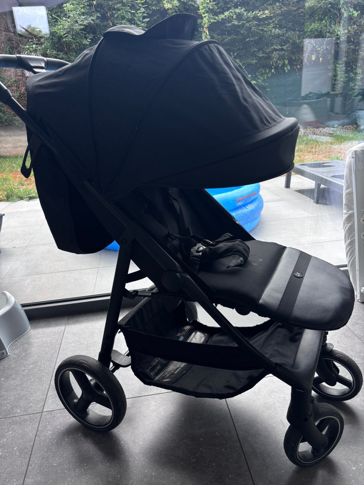 Buggy, Enlèvement, Comme neuf