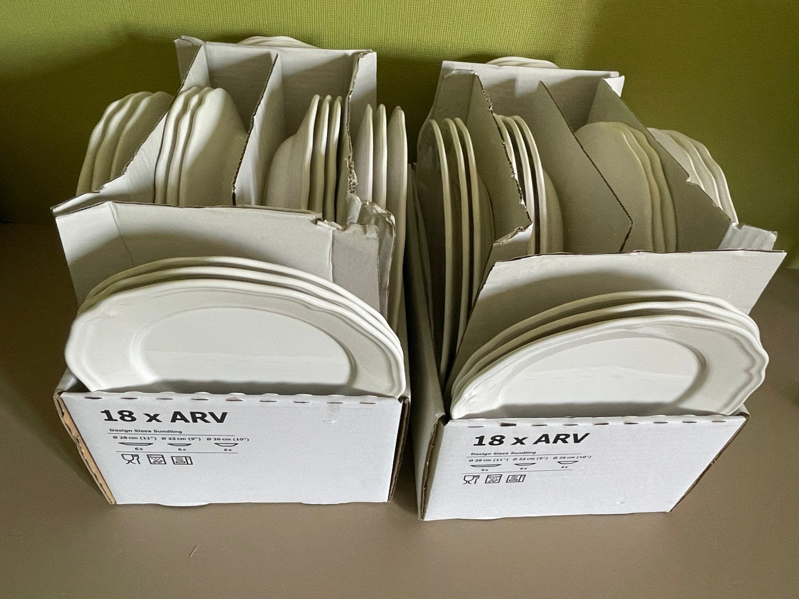 36 delig servies, Ophalen, Nieuw, Effen, Bord(en)