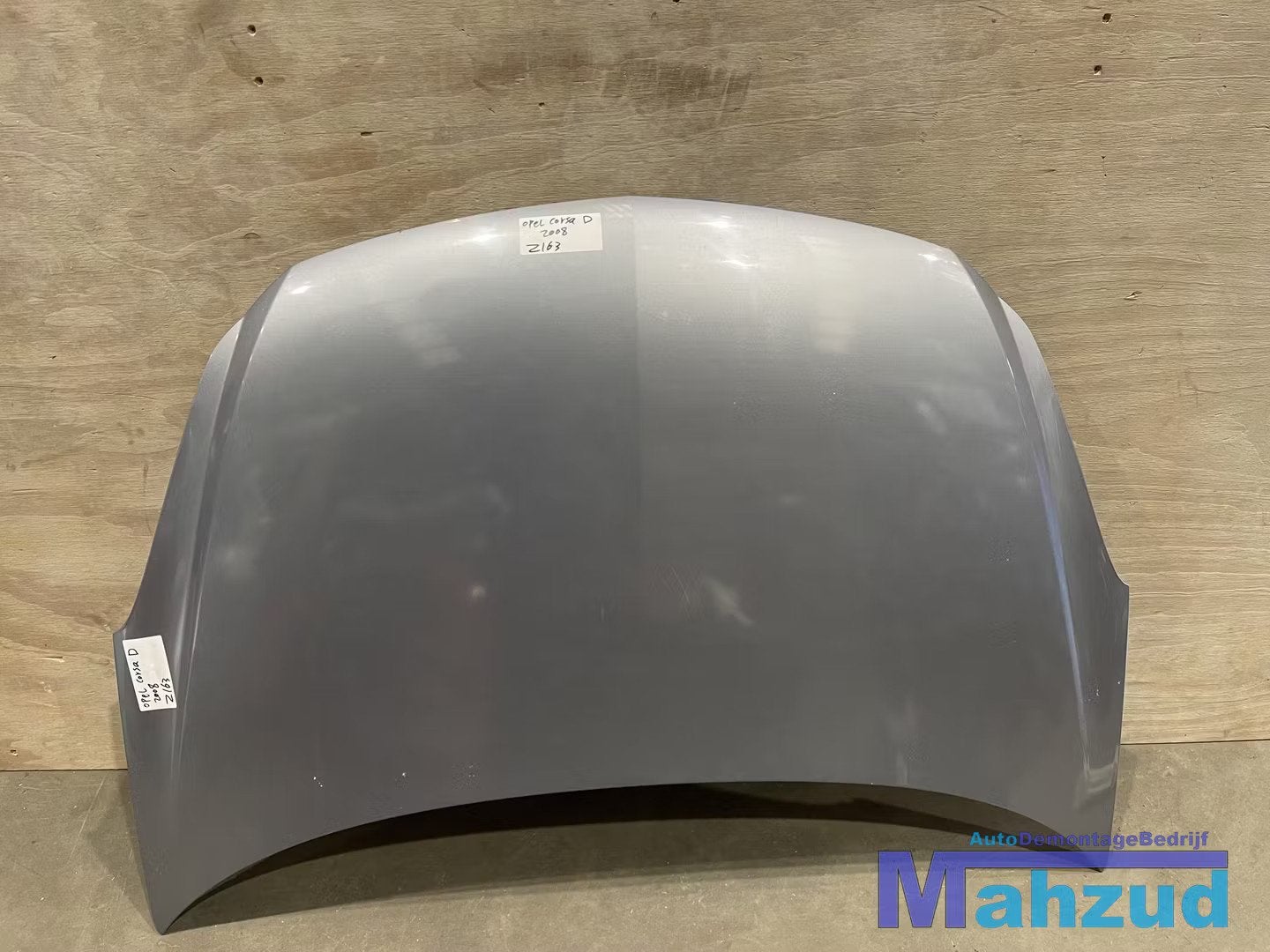 OPEL CORSA D Grijs Z163 Motorkap, Autos : Pièces & Accessoires, Opel Automobile GmbH, Capot moteur, Opel, Bahnhofsplatz 1
65423  Russelsheim am Main, DE
