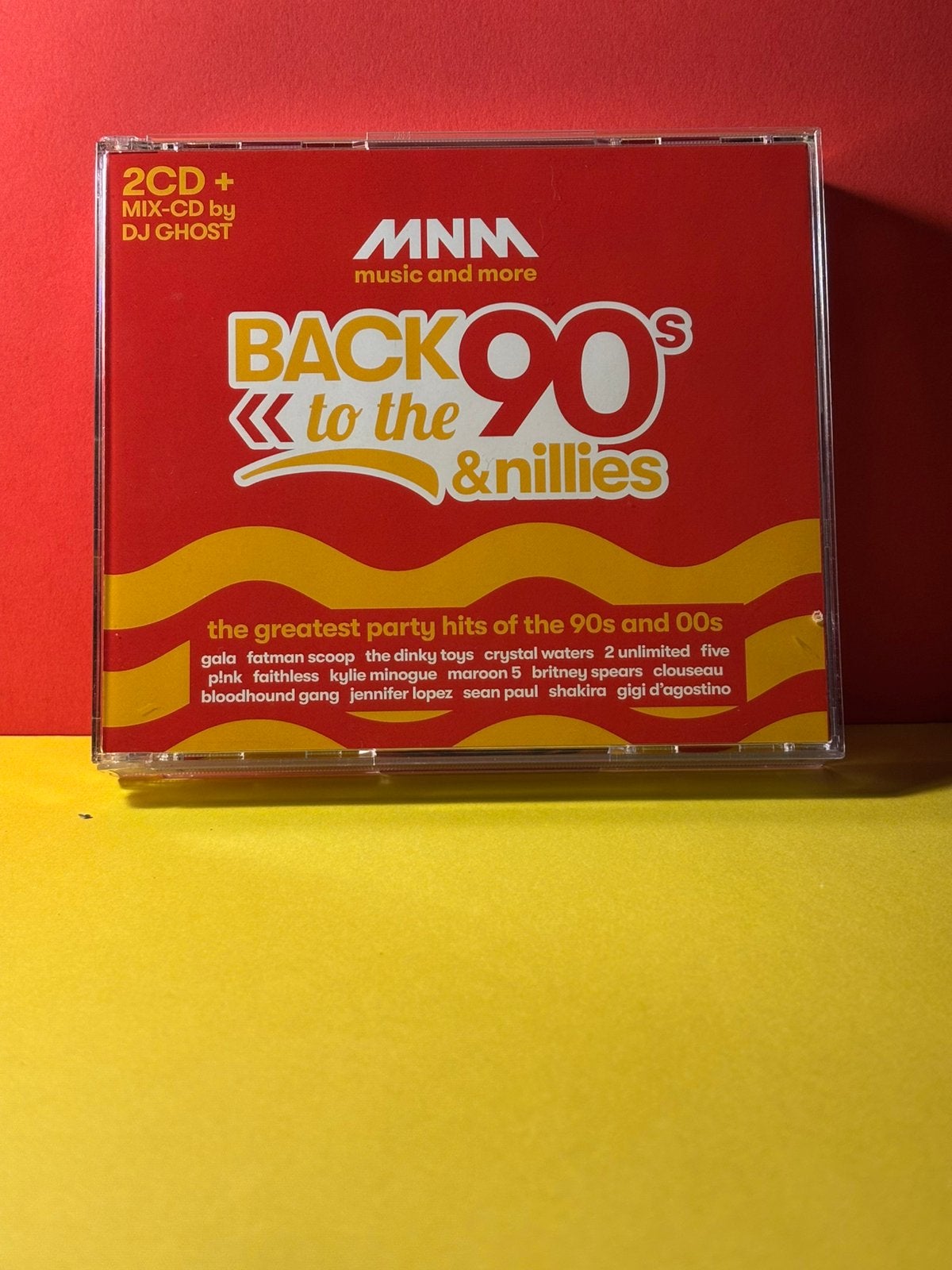 MNM back to the 90’s & nillies, Verzenden, Zo goed als nieuw
