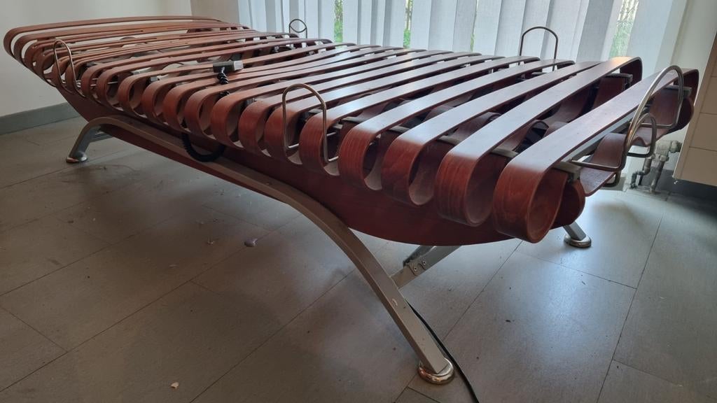 Bed retro, motorisch verstelbaar, Huis en Inrichting, Slaapkamer | Bedden, Ophalen, 90 cm, Eenpersoons, 200 cm