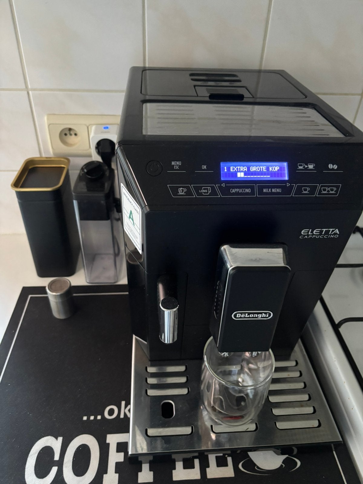 Delonghi Eletta Cappuccino espressomachine, Electroménager, Cafetières, Machine à espresso, Réservoir d'eau amovible, Café en grains