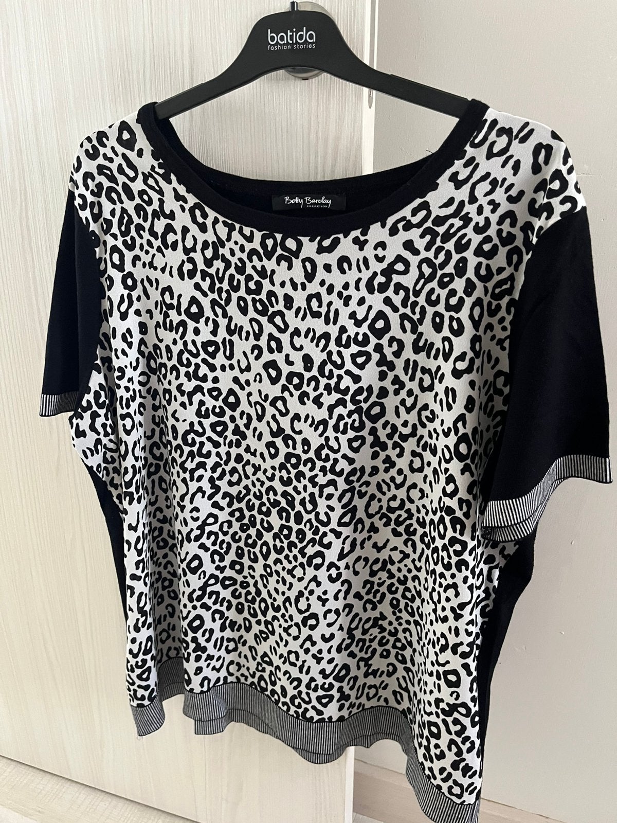 Blouse Betty Barclay. Taille 46, Vêtements | Femmes, Tops, Enlèvement, Comme neuf