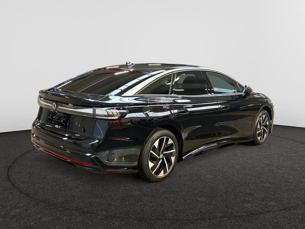Volkswagen ID.7 ID.7 77 kWh Pro Business Premium, Auto's, Volkswagen, Automaat, Zwart, Elektrisch, https://public.car-pass.be/vhr/3357a097-576a-4753-8d1b-ae7b74583114