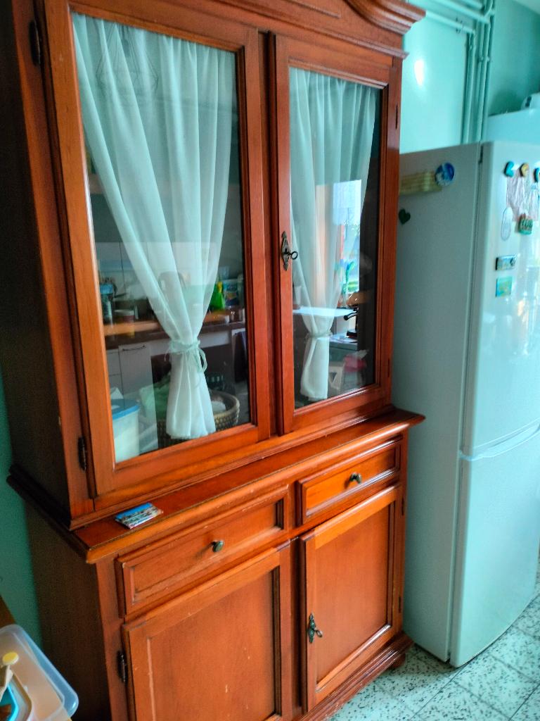 Buffet pour une cuisine détachable 2 parties prix diminué30€, Maison & Meubles, Armoires | Buffets, Avec tiroir(s), 25 à 50 cm