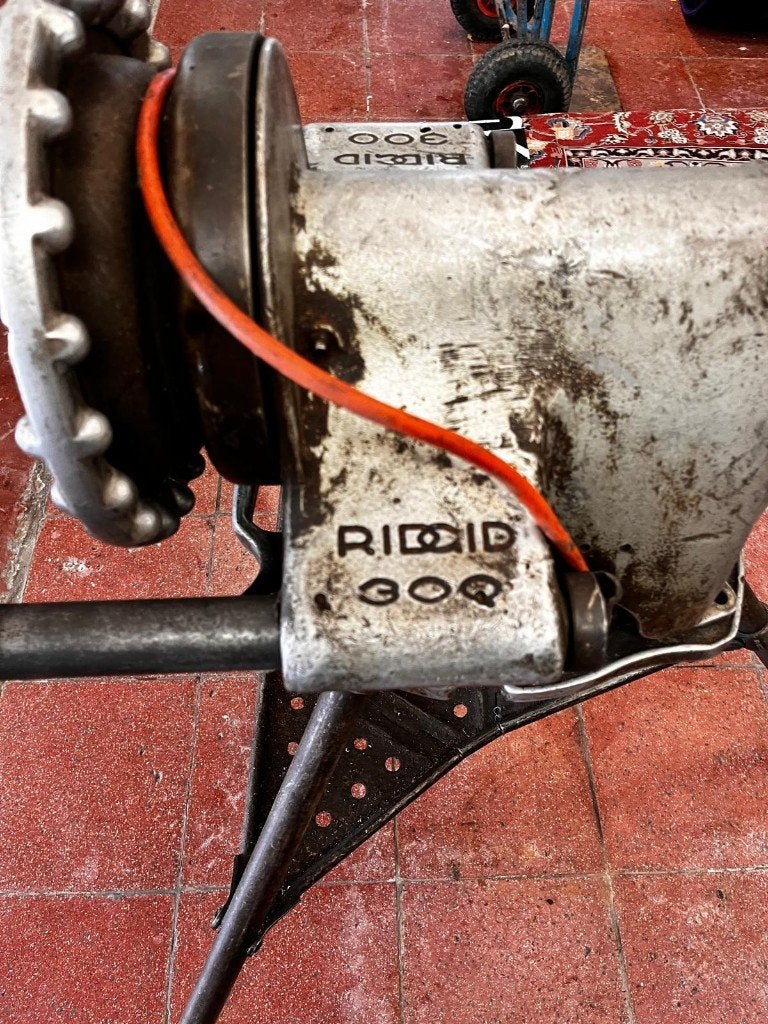 Ridgid draadsnijmachine 300, Doe-het-zelf en Bouw, Gereedschap | Handgereedschap, Ophalen, Gebruikt