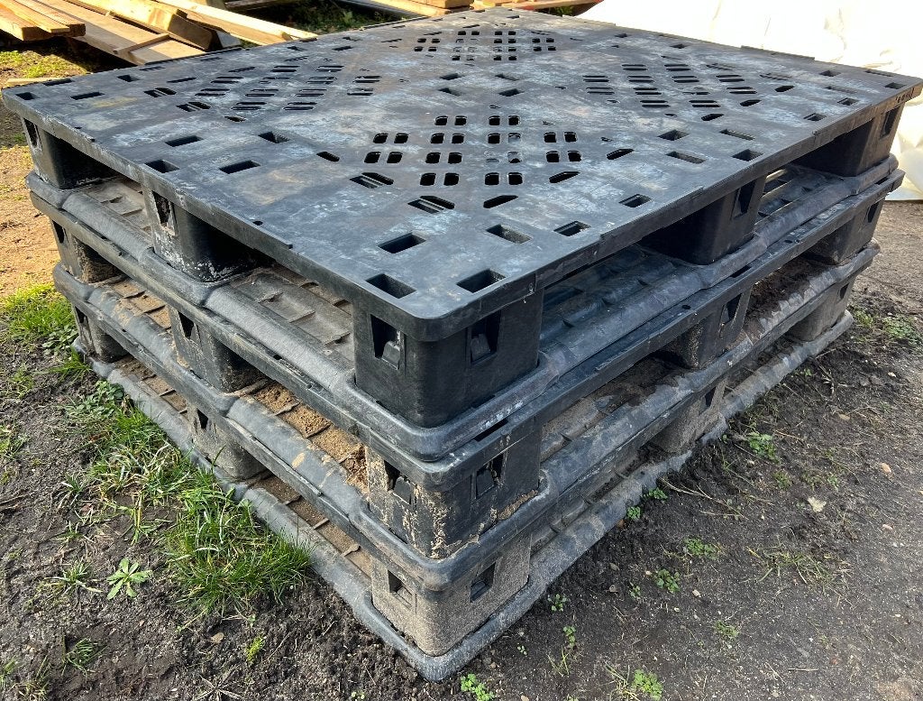 Paletten uit plastic/ kunststof, Doe-het-zelf en Bouw, Ophalen, Gebruikt