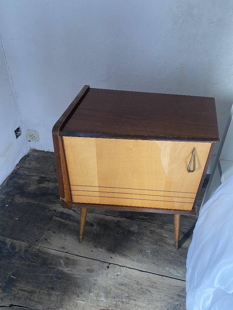 Table de chevet vintage années 60, Maison & Meubles, 45 à 65 cm, Enlèvement, Utilisé, 55 à 70 cm