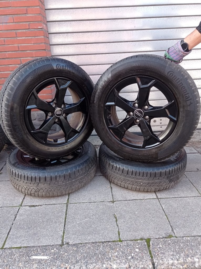 Jolie Jantes Noir Audi Q3 Vw Tiguan Zodiak 215/65/17, Autos : Pièces & Accessoires, Enlèvement ou Envoi, Jante(s)