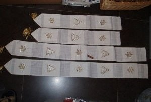 borduren kerst hanger strik wit oker, Verzenden, Nieuw