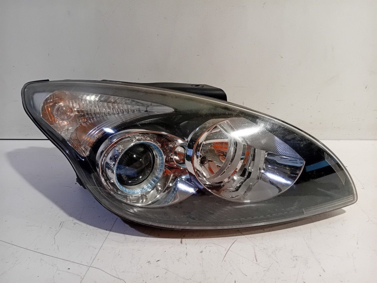 Koplamp rechts Hyundai i30, Onderdelen@venauto.nl, Van der Ven Autorecycling B.V., Ettenseweg 76, 4706 PB Roosendaal, The Netherlands