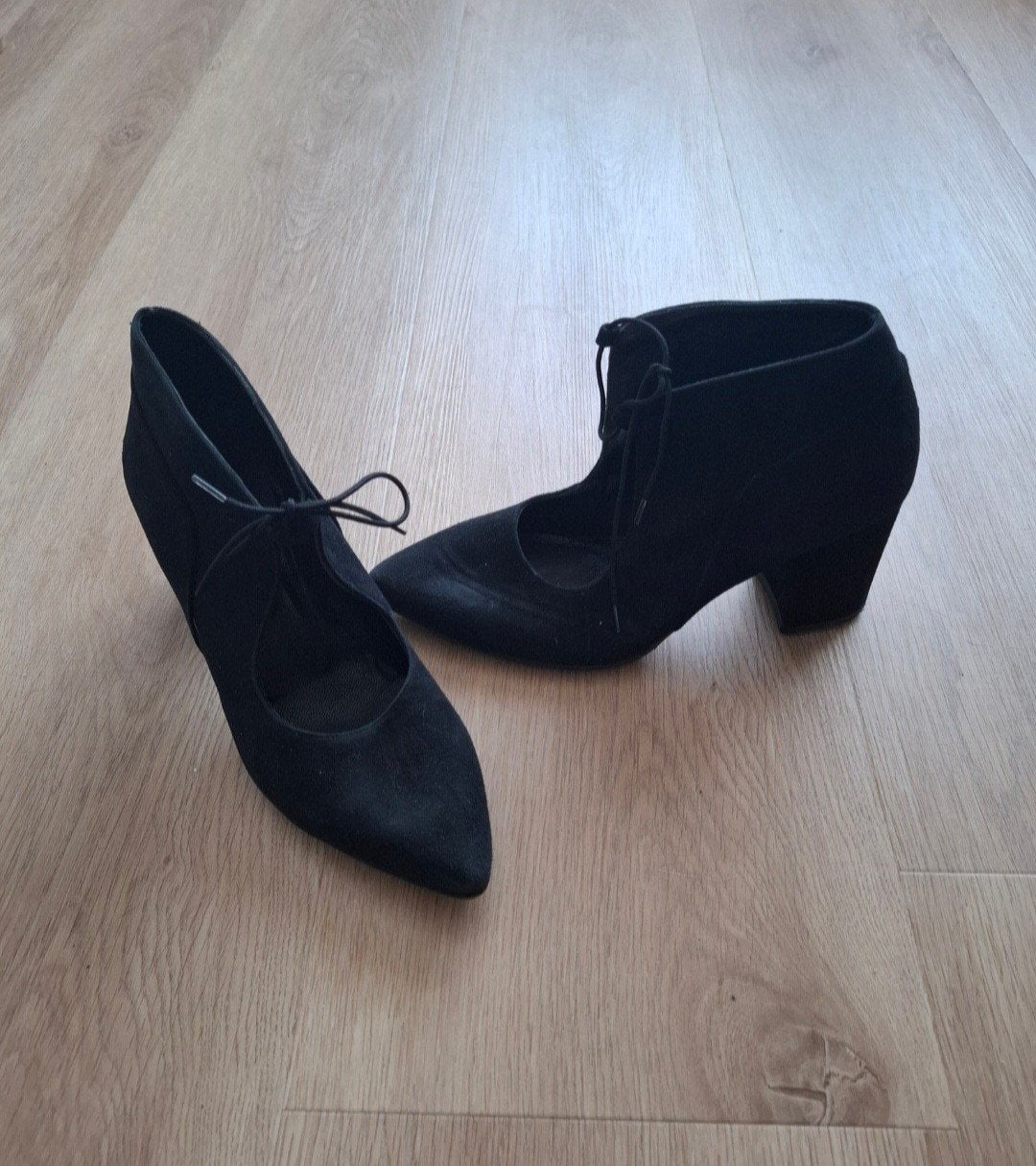Pumps Cristian Daniel maat 37, Vêtements | Femmes, Cristian Daniel, Enlèvement ou Envoi, Comme neuf, Escarpins