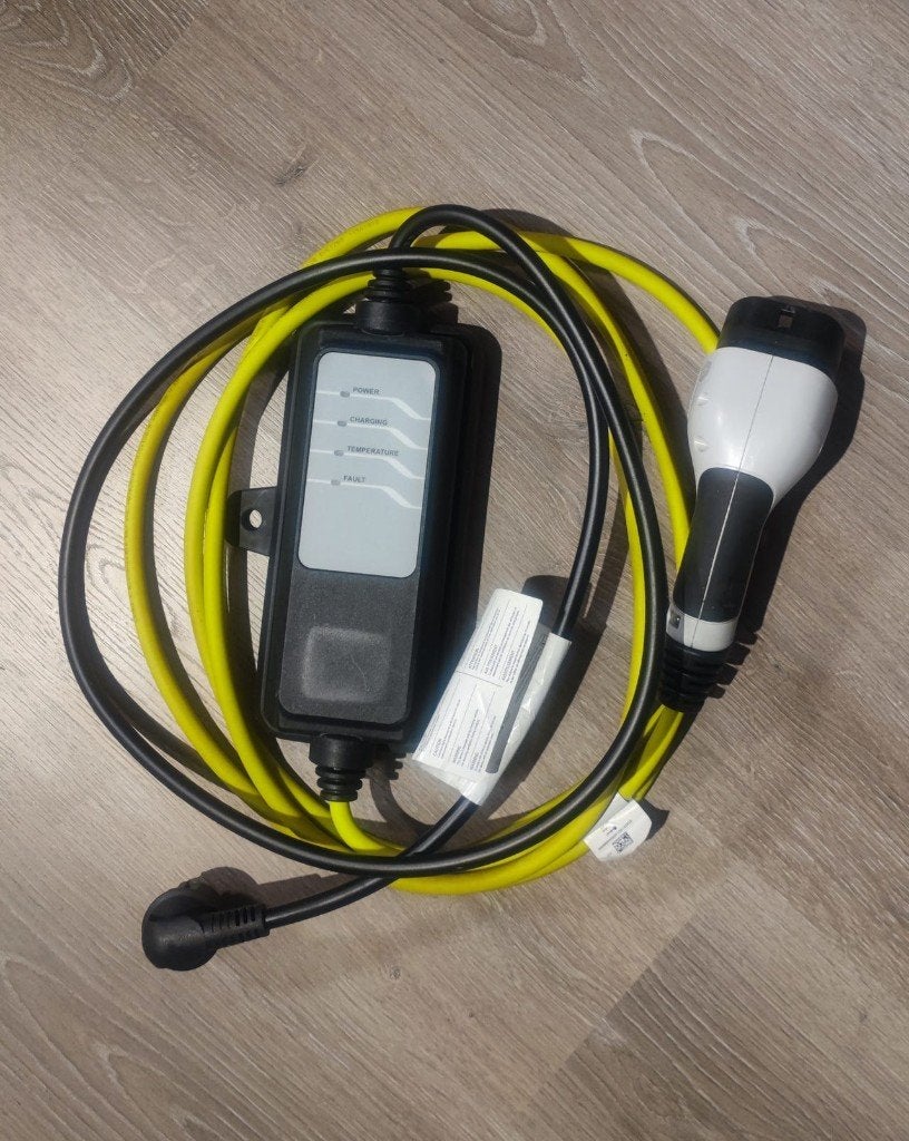 *vendu* Cable recharge BMW, Enlèvement ou Envoi, Utilisé, BMW