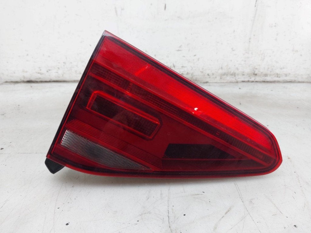 FEU ARRIÈRE GAUCHE Volkswagen Touran (5T1) (|5TA945093D|), Autos : Pièces & Accessoires, Éclairage, Volkswagen, Valeo, Utilisé