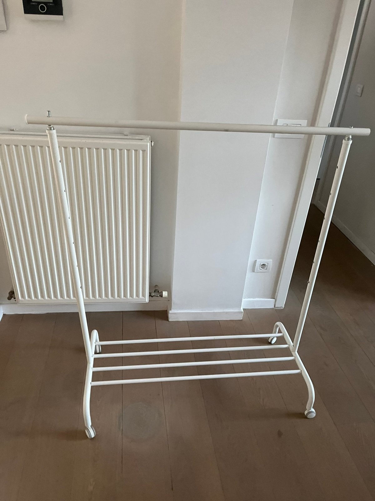 Witte kapstok met schoenenrek, Ophalen, Gebruikt