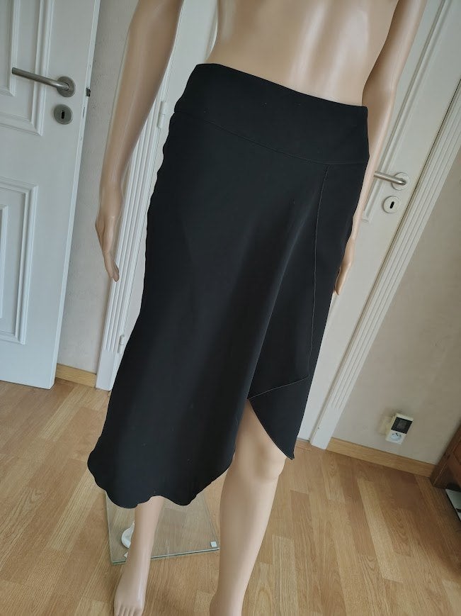 zwarte rok van warehouse, Kleding | Dames, Verzenden, Zwart, Zo goed als nieuw, Onder de knie