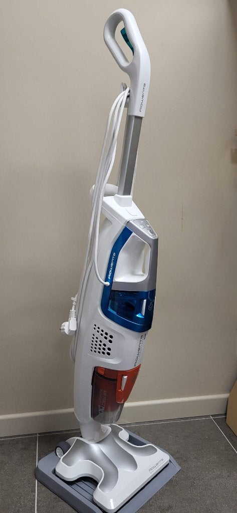 Aspirateur et nettoyeur multi-vapeur Rowenta Clean & Steam, Electroménager, 1600 à 2000 watts, Enlèvement ou Envoi, Réservoir