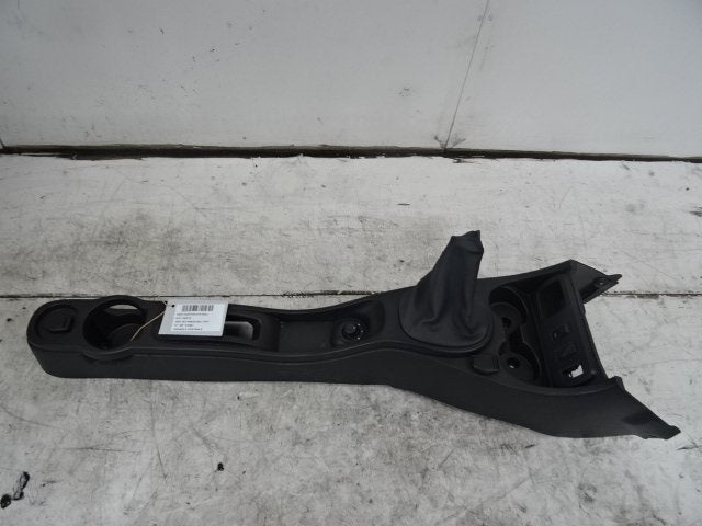 MIDDENCONSOLE Dacia Duster (HS) (01-2009/01-2018), Gebruikt, Dacia