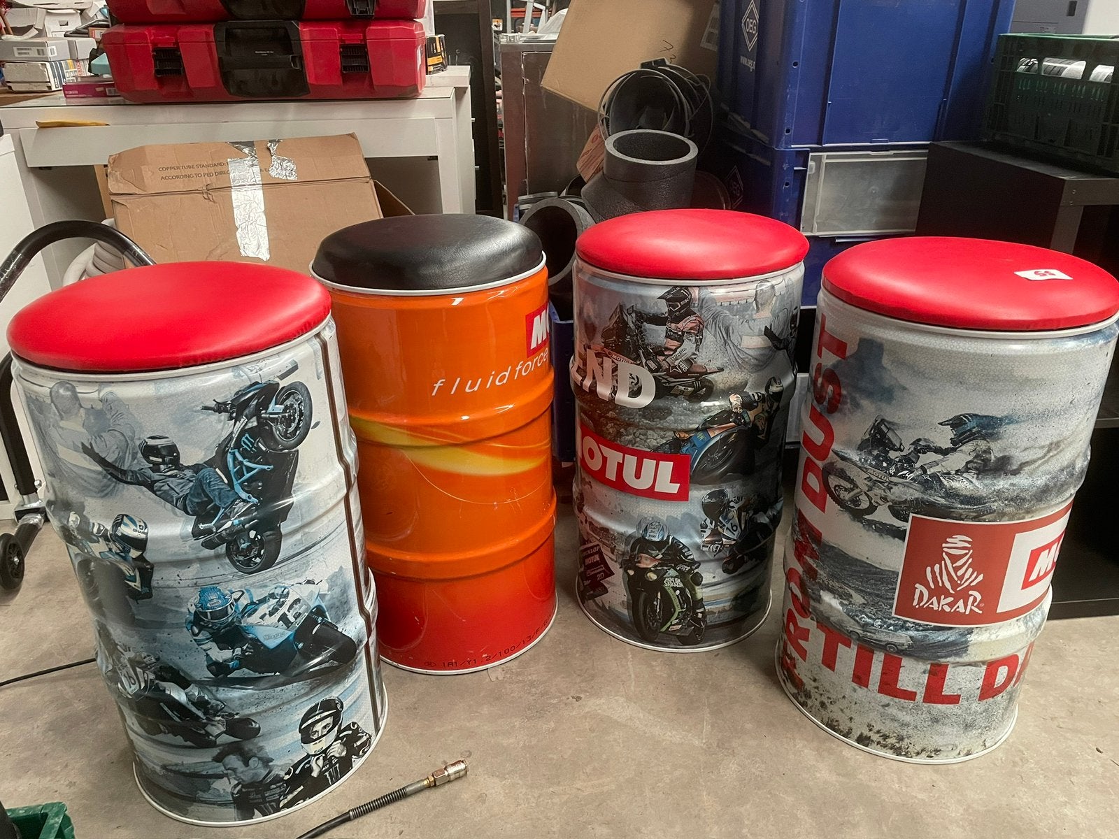 Lot de 4 futs décoratifs - sièges, Enlèvement, Comme neuf