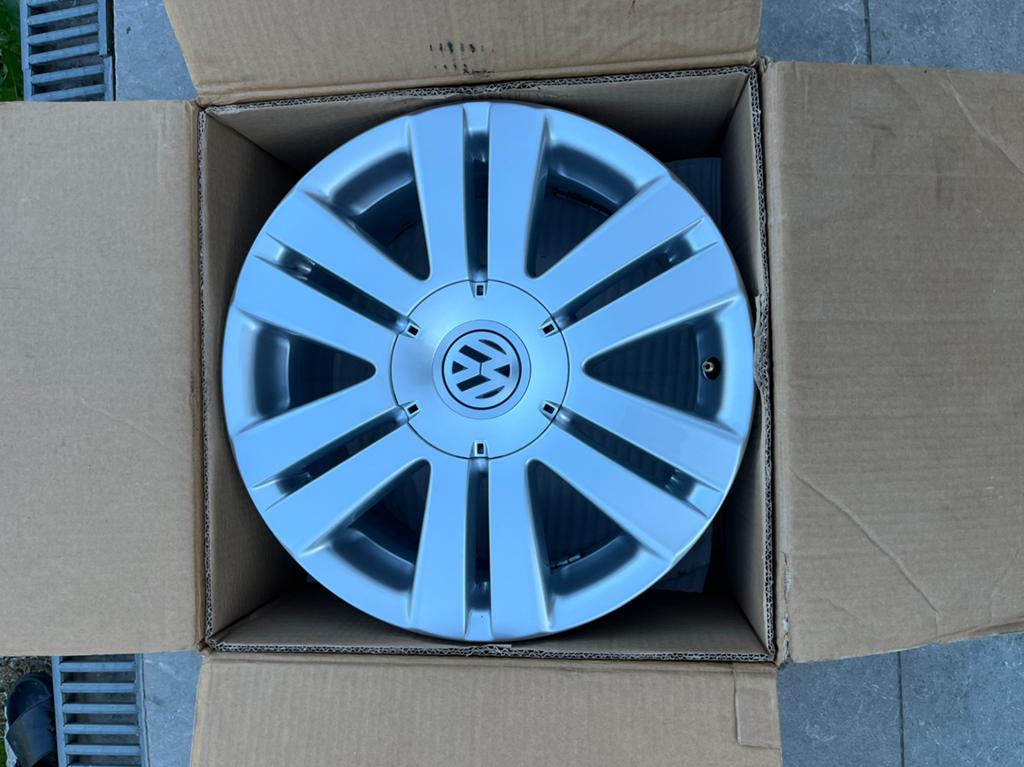Jante origine VW 16 pouces, Autos : Pièces & Accessoires, Enlèvement, 16 pouces