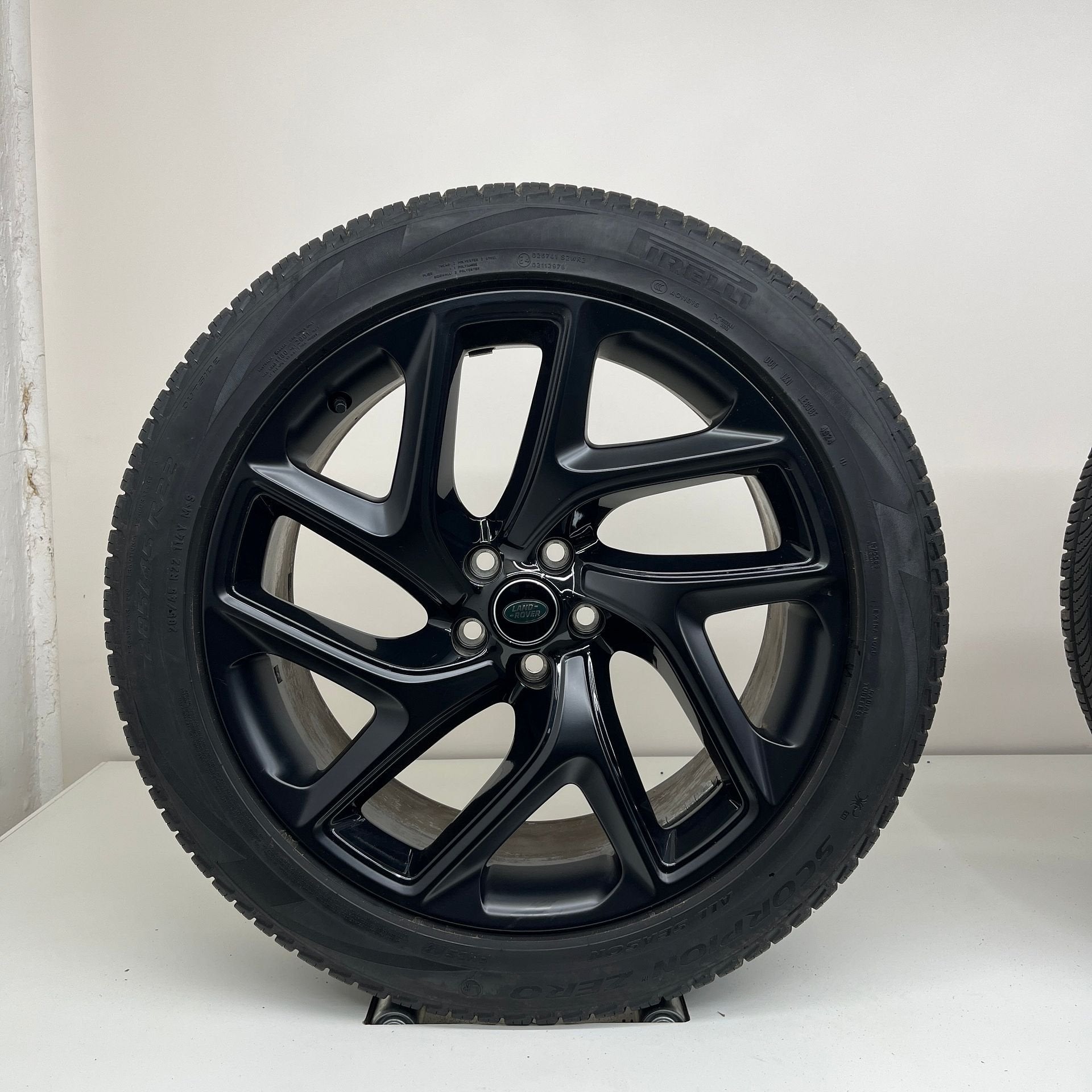 Land Rover Range Rover (Sport) - 22 inch - zomerbanden, Auto-onderdelen, Banden en Velgen, Gebruikt, 285 mm, Banden en Velgen