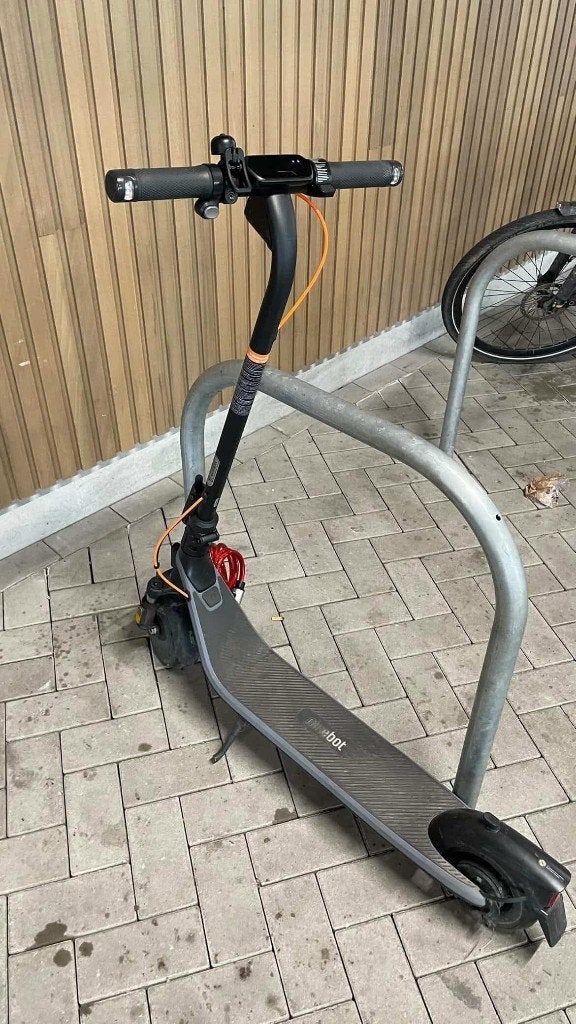 Segway Ninebot E2 Plus II, Fietsen en Brommers, Steps, Ophalen, Gebruikt, Elektrische step (E-scooter), Segway