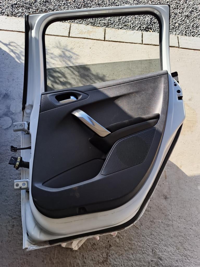 Porte arrière droite Peugeot 2008 (2013), Enlèvement, Peugeot