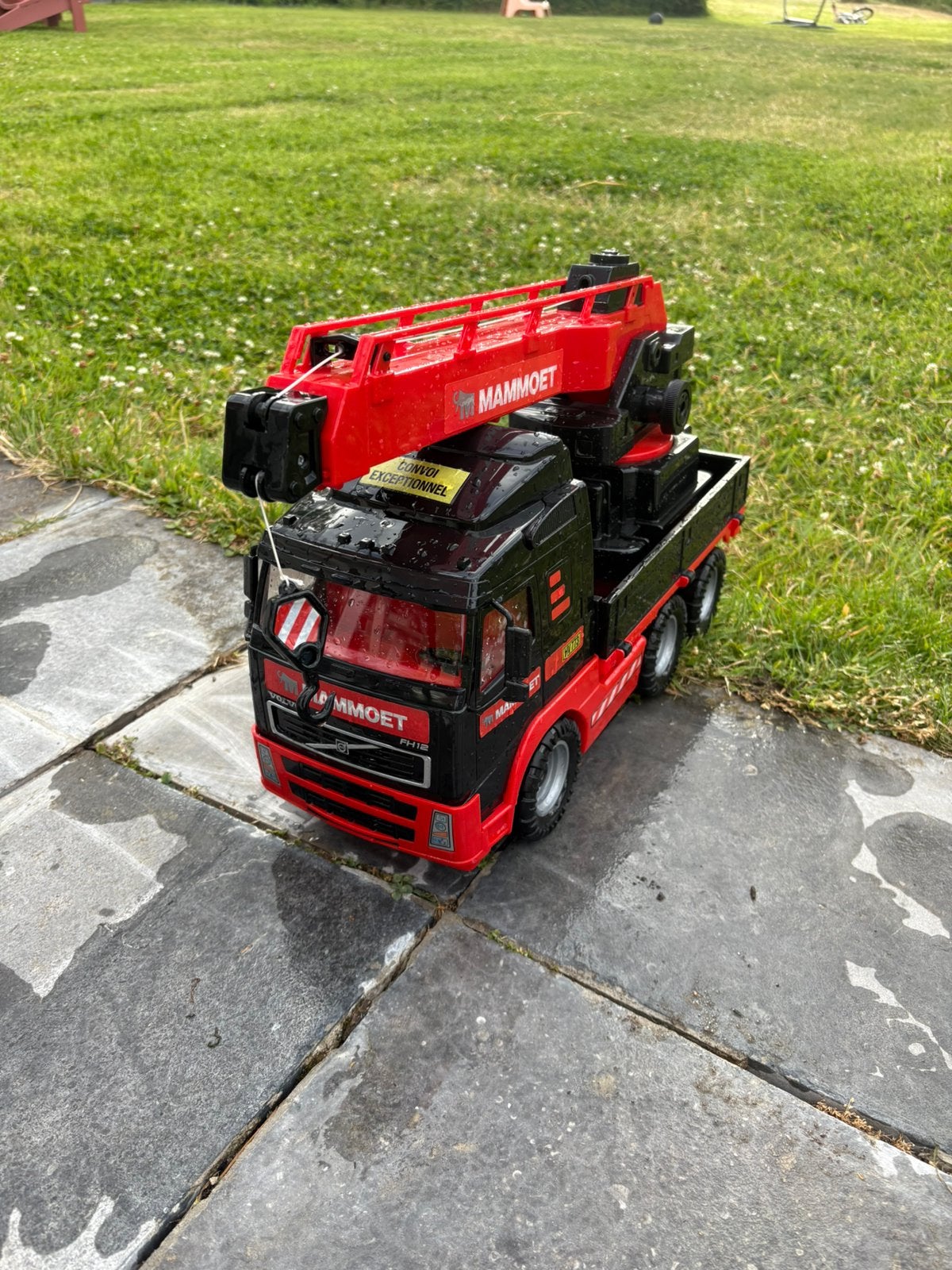 Vrachtwagen, Hobby en Vrije tijd, Modelbouw | Radiografisch | Overige, Ophalen, Zo goed als nieuw
