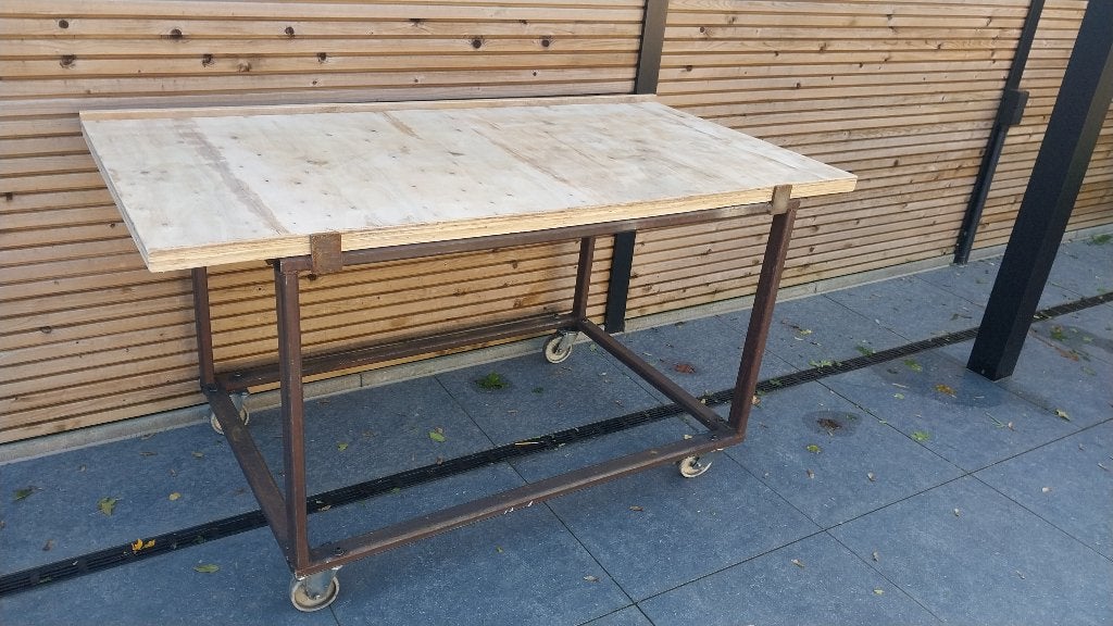 Werkbank, Doe-het-zelf en Bouw, Ophalen, Gebruikt, 120 tot 170 cm