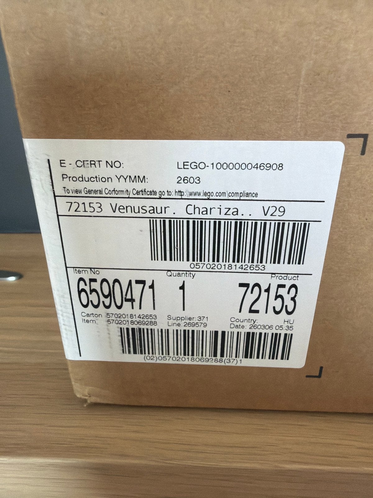 Charizard & venusaur & blastois lego set +gym badges 72153, Enlèvement, Comme neuf