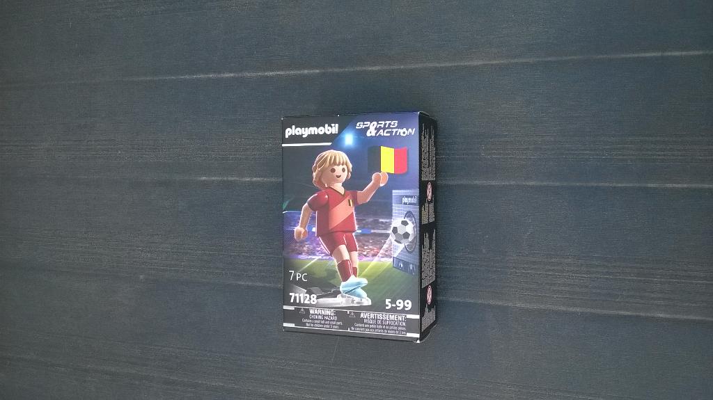 Playmobil poppetje Belgische voetballer, Ophalen of Verzenden, Gebruikt, Complete set