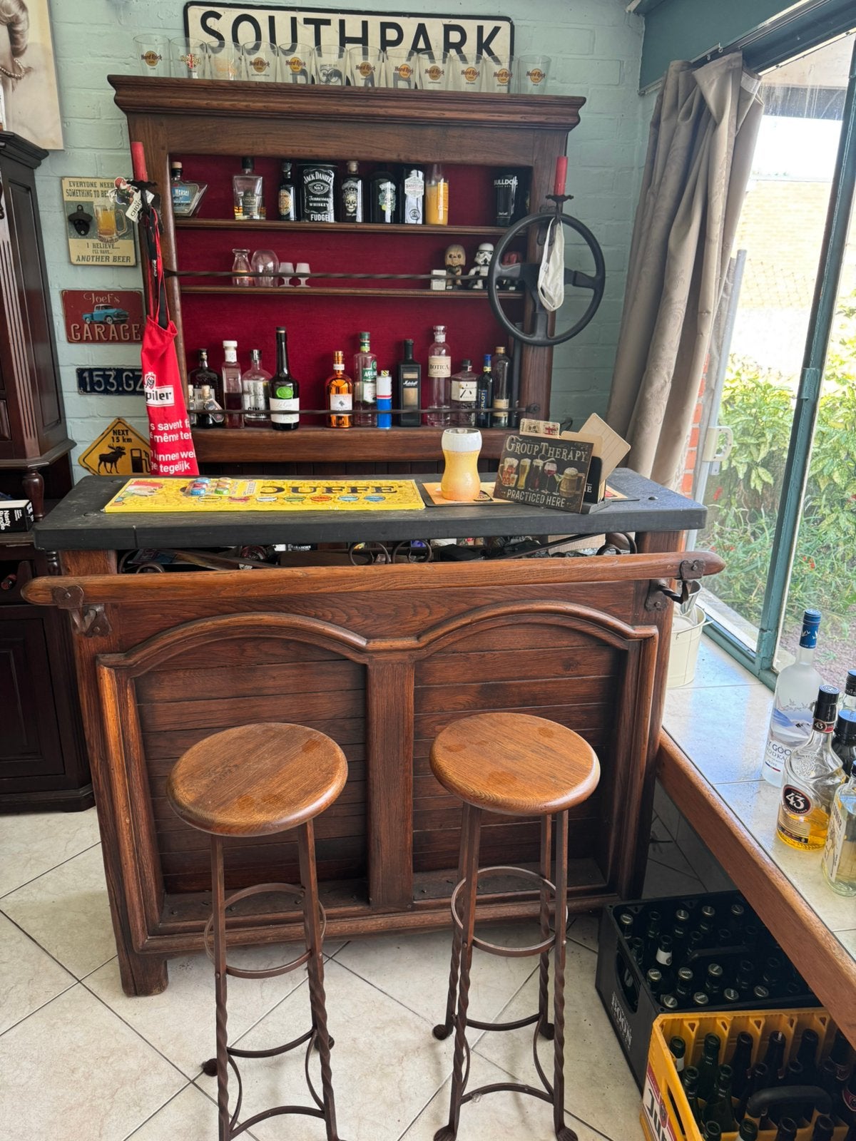Vintage bar met barkast en 2 krukken, Ophalen
